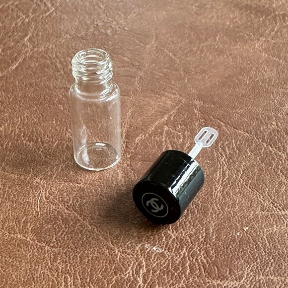 CHANEL Cosmetic Glass Jars Containers - Lot of 3 - Picture 5 of 13